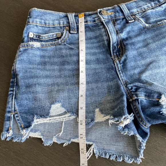 Aerie distressed denim shorts - Picture 8 of 8